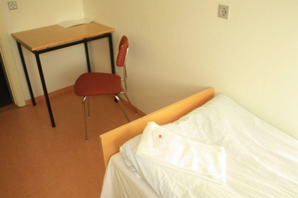 Guesthouse Nupur Thingeyri エクステリア 写真